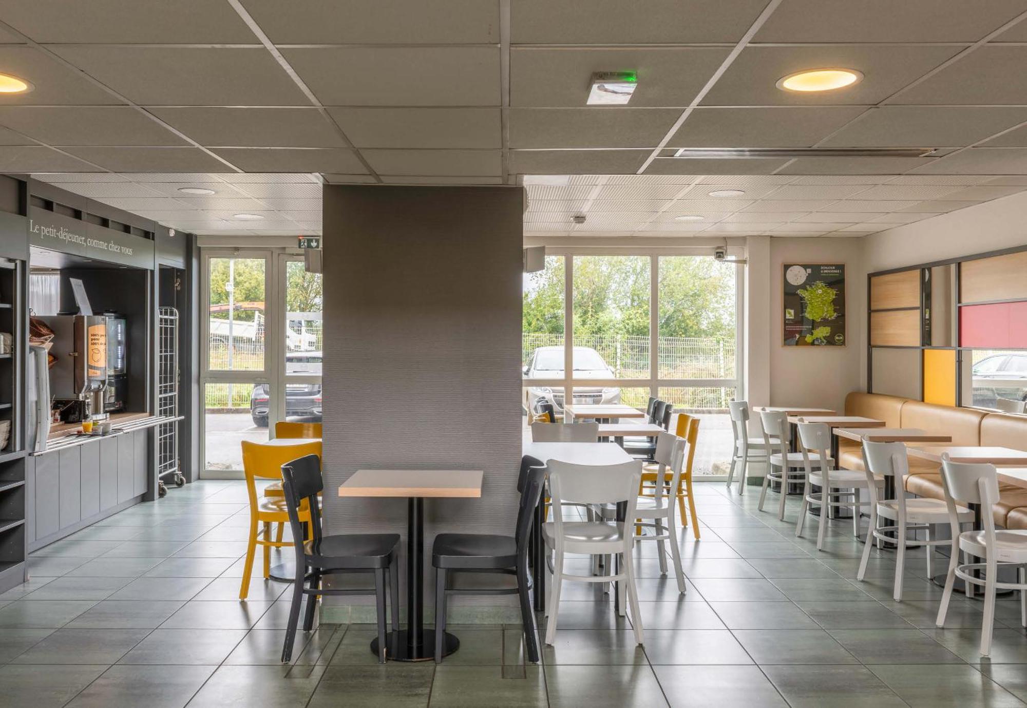 B&B Hotel Beauvais Allonne  Exteriör bild