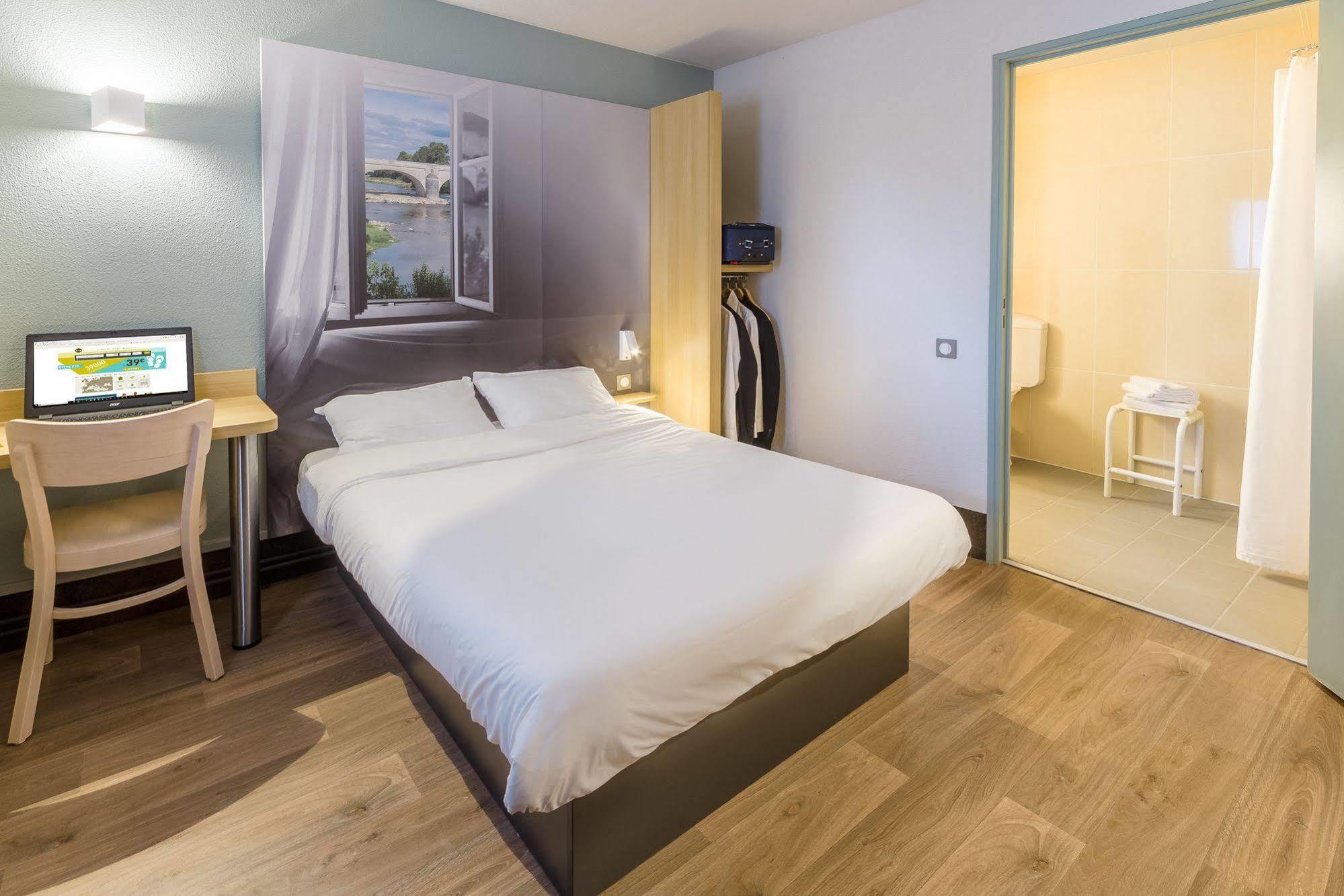B&B Hotel Beauvais Allonne  Exteriör bild